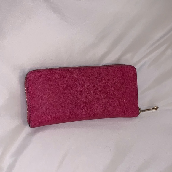 Michael Kors Wallet - Picture 3 of 3